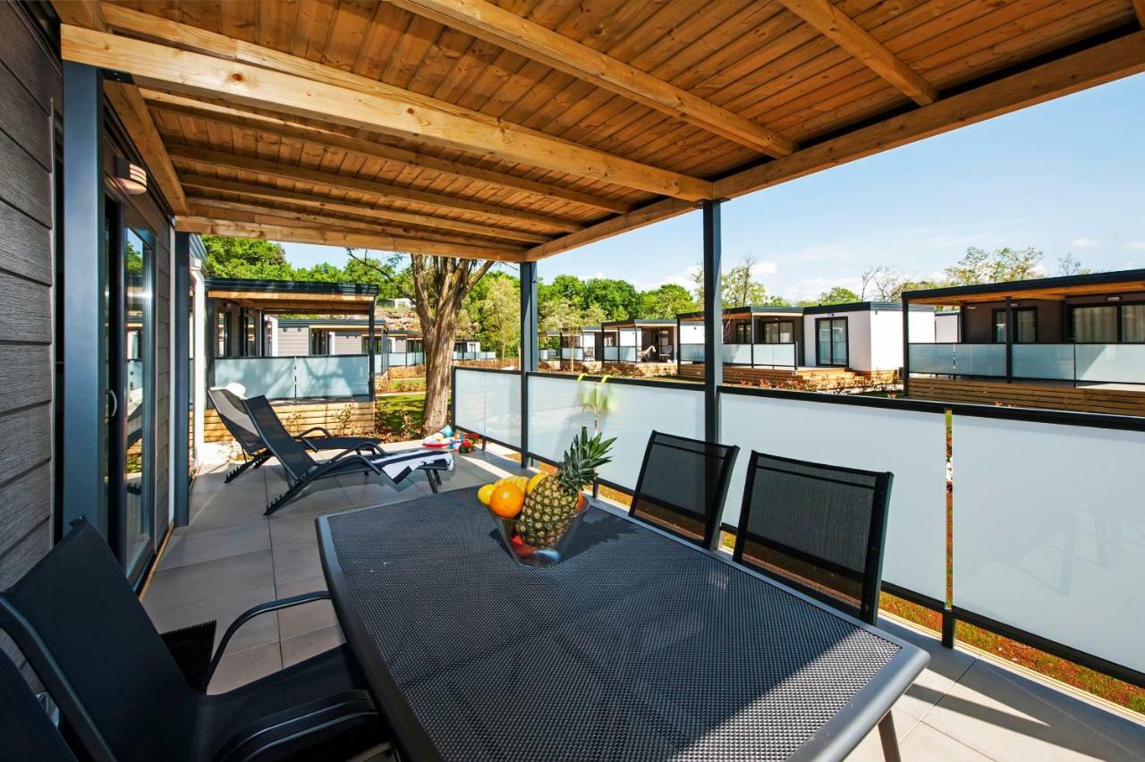 Eurocamp Mobile Homes At Fkk Nudist Campsite Solaris Тар Экстерьер фото